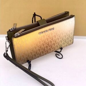 Michael Kors Jet Set Large Ombré Signature Logo Wristlet Wallet Olive Multi